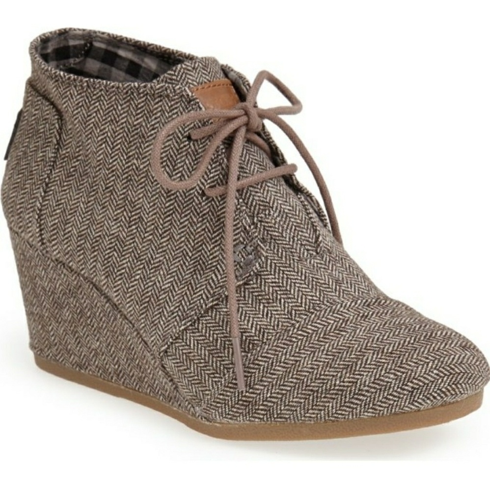 Tom's 'Desert' Herringbone Wedge Bootie